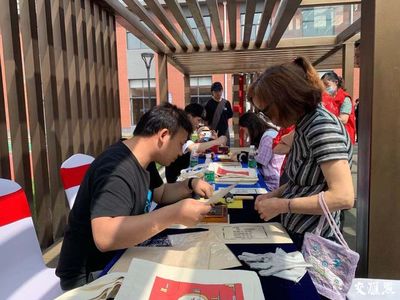 書香浸潤暖民心，梁溪區揚名文創圖書館開館暨“壹頁揚光”全民閱讀品牌啟動